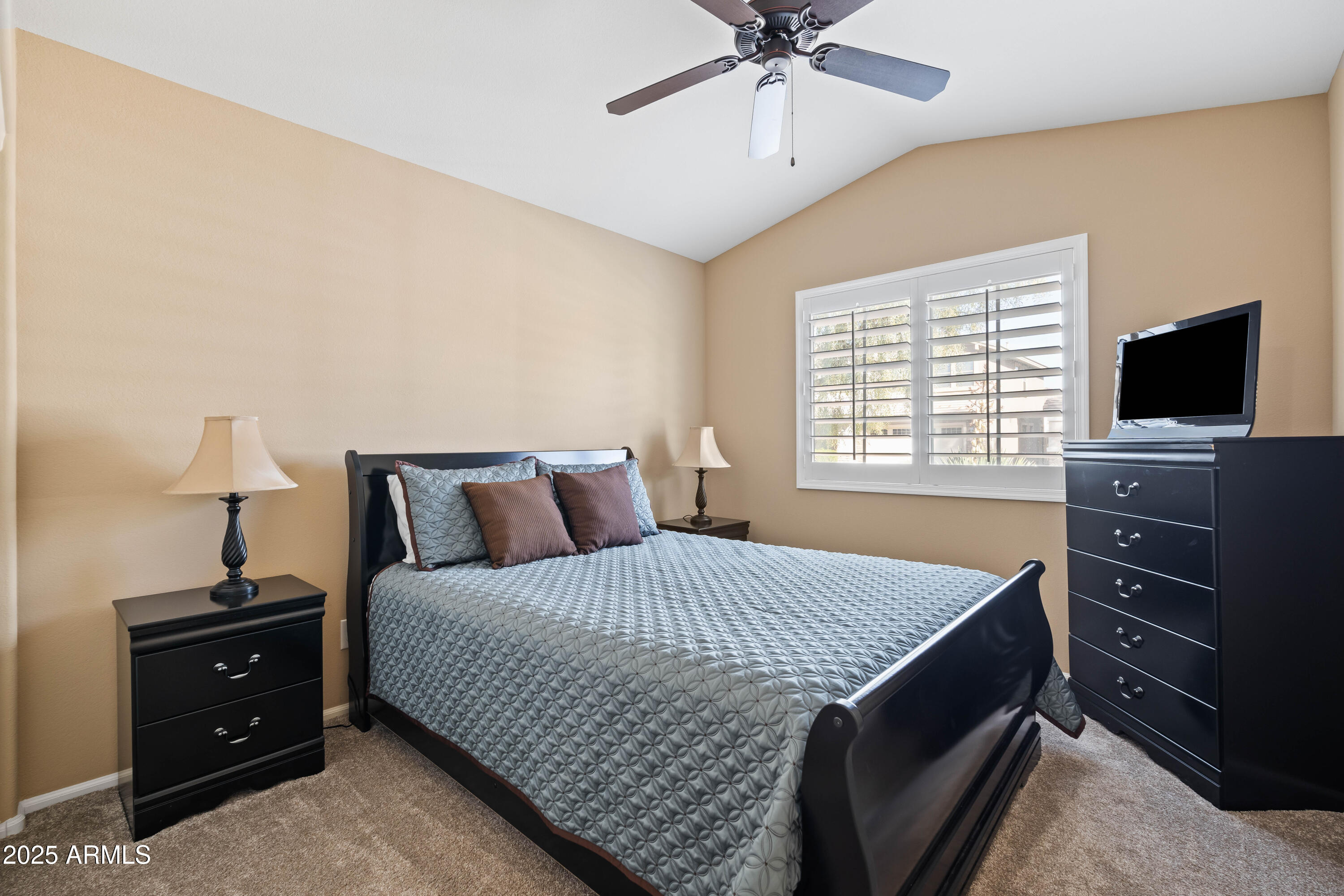 4205 East Bonanza Road Gilbert, AZ 85297 - Photo 34 of 83 5f guest bedroom 2