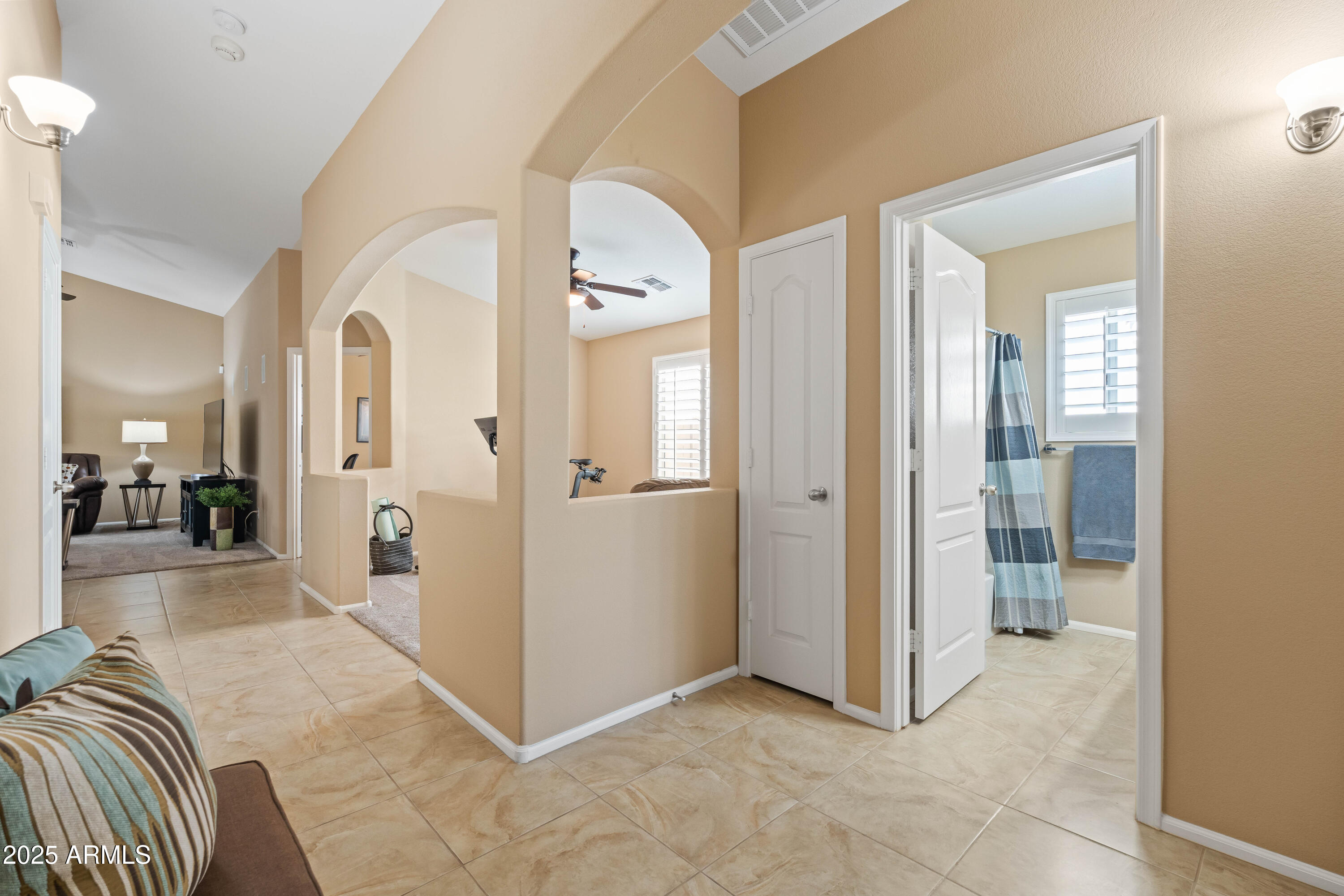 4205 East Bonanza Road Gilbert, AZ 85297 - Photo 5 of 83 2a entry