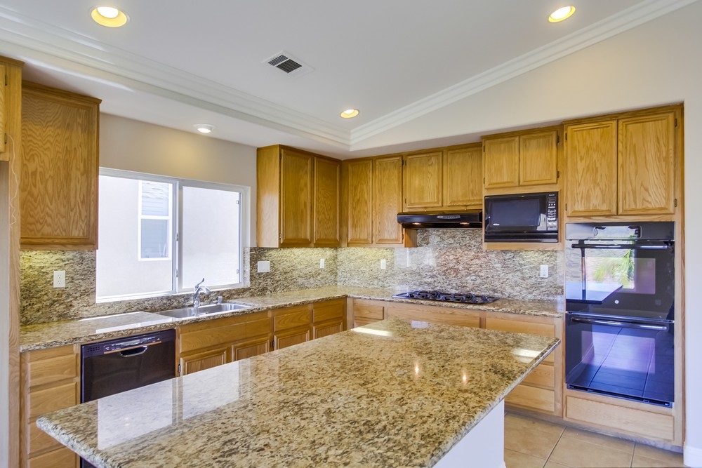 2237 Pointe Parkway Spring Valley, CA 91978 - Photo 13 of 25 Gallery Image 13