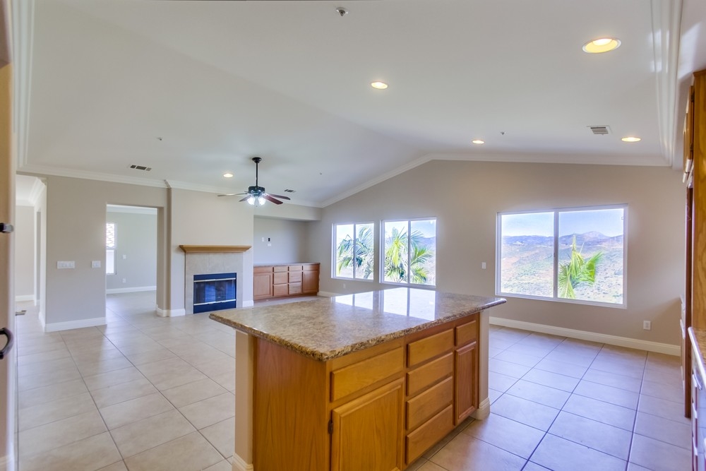 2237 Pointe Parkway Spring Valley, CA 91978 - Photo 15 of 25 Gallery Image 15
