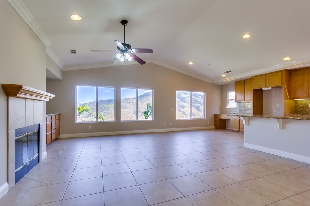 2237 Pointe Parkway Spring Valley, CA 91978 - Photo 9 of 25 Gallery Image 9