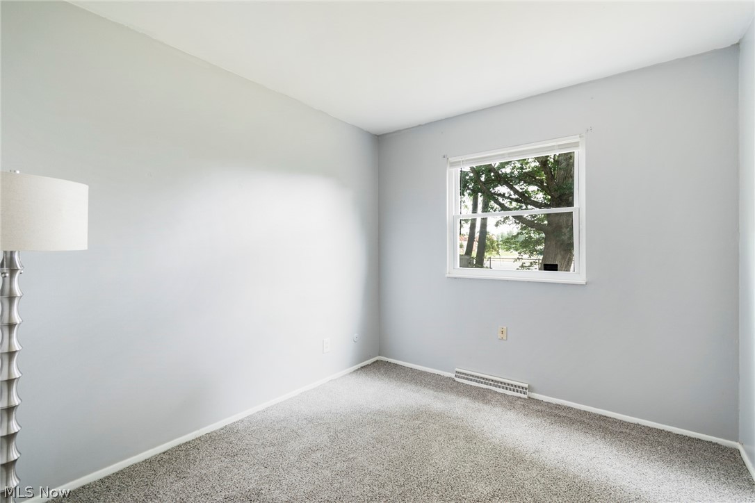 4622 Burkey Road Youngstown, OH 44515 - Photo 18 of 24 Gallery Image 18