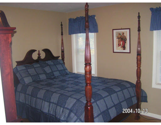 332 Bolivar Street Canton, MA 02021 - Photo 12 of 16 Gallery Image 12