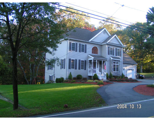 332 Bolivar Street Canton, MA 02021 - Photo 3 of 16 Gallery Image 3