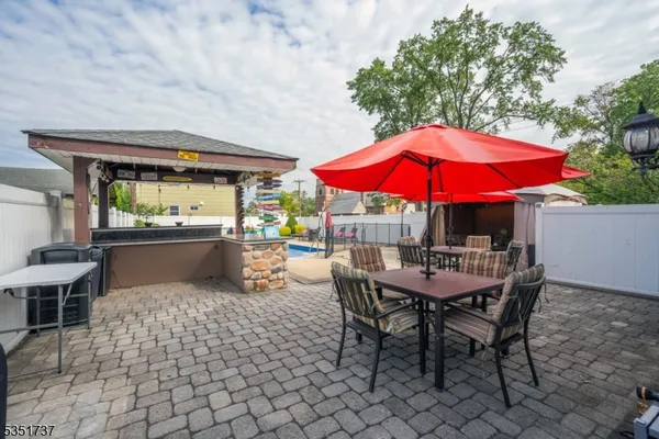 $629,000 | 426 Walnut Street, Roselle, NJ 07203