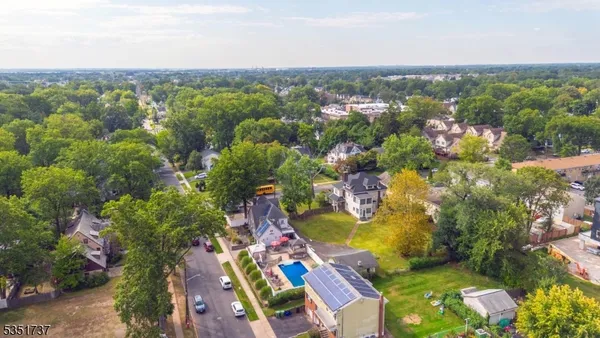 $629,000 | 426 Walnut Street, Roselle, NJ 07203