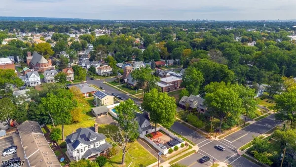 $629,000 | 426 Walnut Street, Roselle, NJ 07203