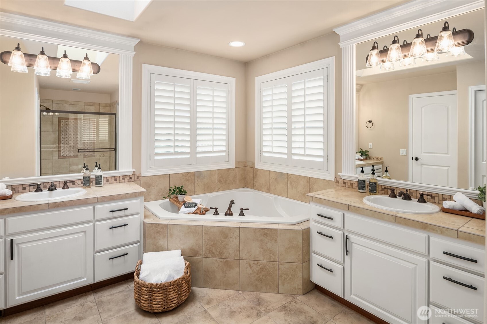 4030 214th Street Southeast Bothell, WA 98021 - Photo 21 of 36