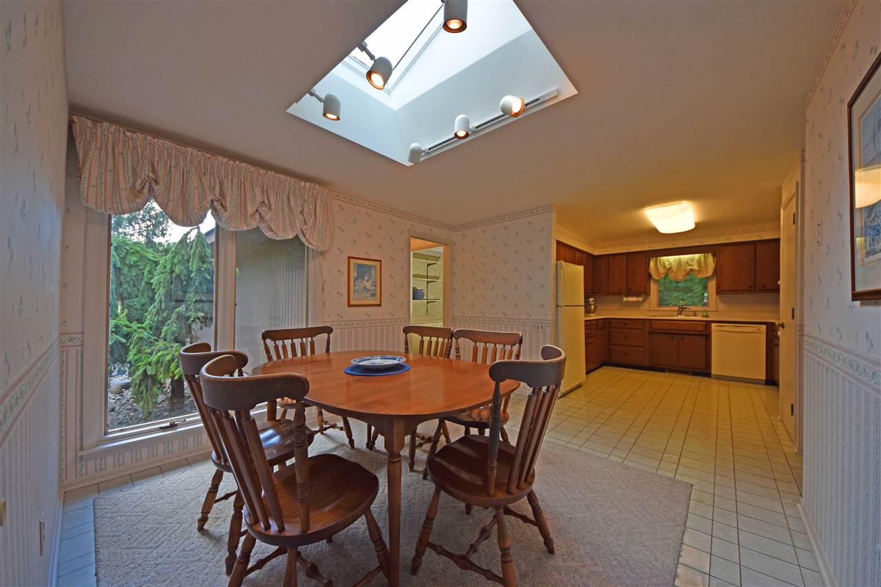 5503 Sherington Road Fort Wayne, IN 46814 - Photo 4 of 34