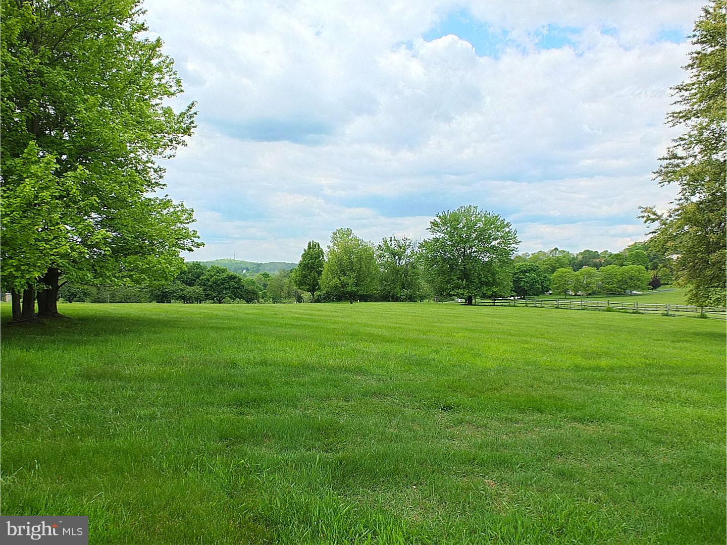 107 Mine Road Malvern, PA 19355 - Photo 18 of 25 Exterior Back