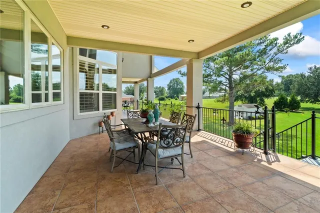 $925,000 | 80585 Meadow Lark Loop, Bush, LA 70431