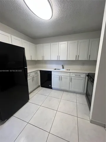 $324,900 | 7430 Southwest 153rd Place, Unit 1061, Miami, FL 33193