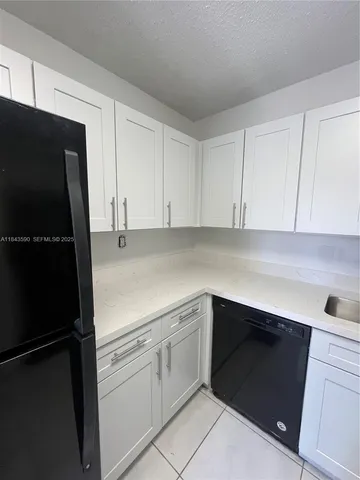 $324,900 | 7430 Southwest 153rd Place, Unit 1061, Miami, FL 33193