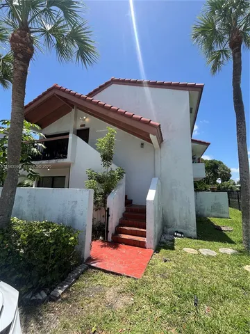 $324,900 | 7430 Southwest 153rd Place, Unit 1061, Miami, FL 33193