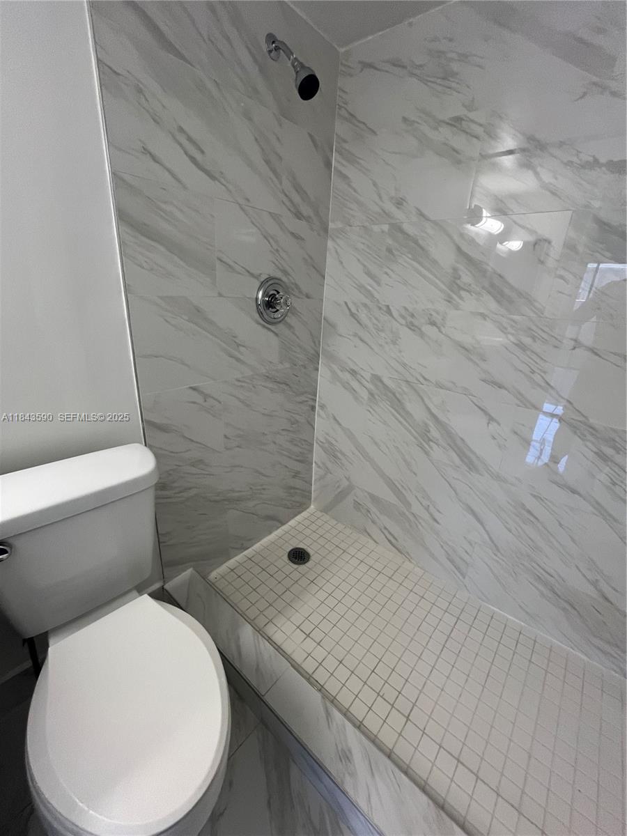 7430 Southwest 153rd Place, Unit 1061 Miami, FL 33193 - Photo 8 of 42