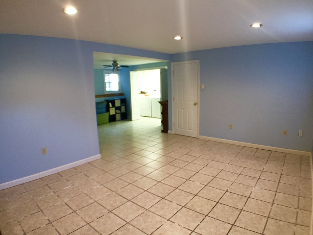 10 Pleasant Road Wilmington, MA 01887 - Photo 11 of 15 Gallery Image 11