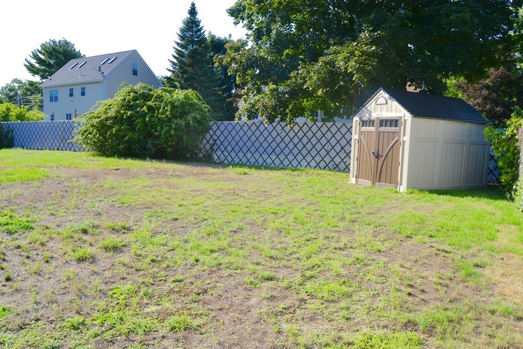 10 Pleasant Road Wilmington, MA 01887 - Photo 14 of 15 Gallery Image 14