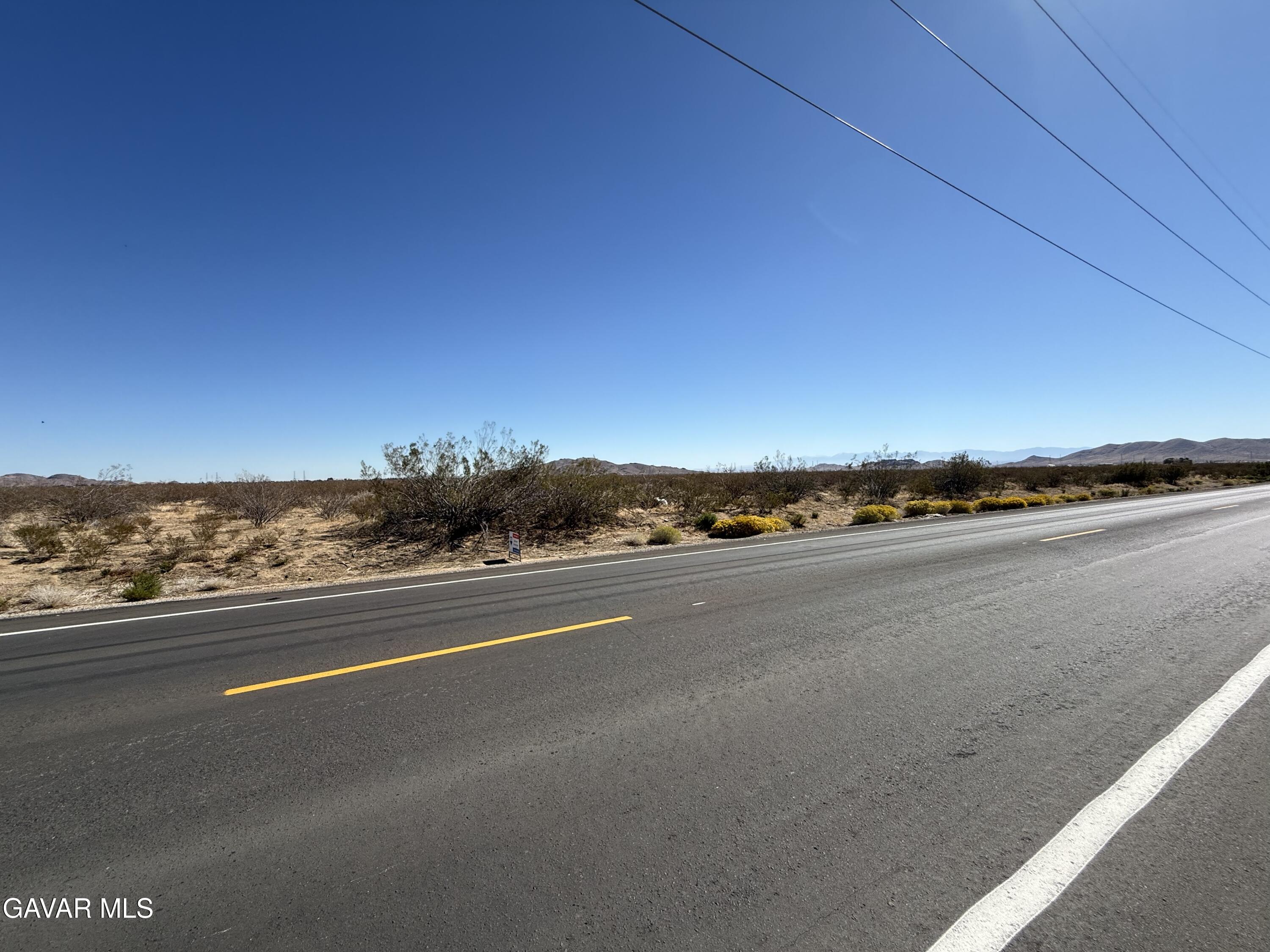 Tehachapi Willow Springs Road Edwards, CA 93560 - Photo 2 of 3