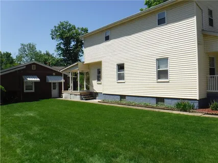 $375,000 | 229 Spruce Street, Zelienople, PA 16063