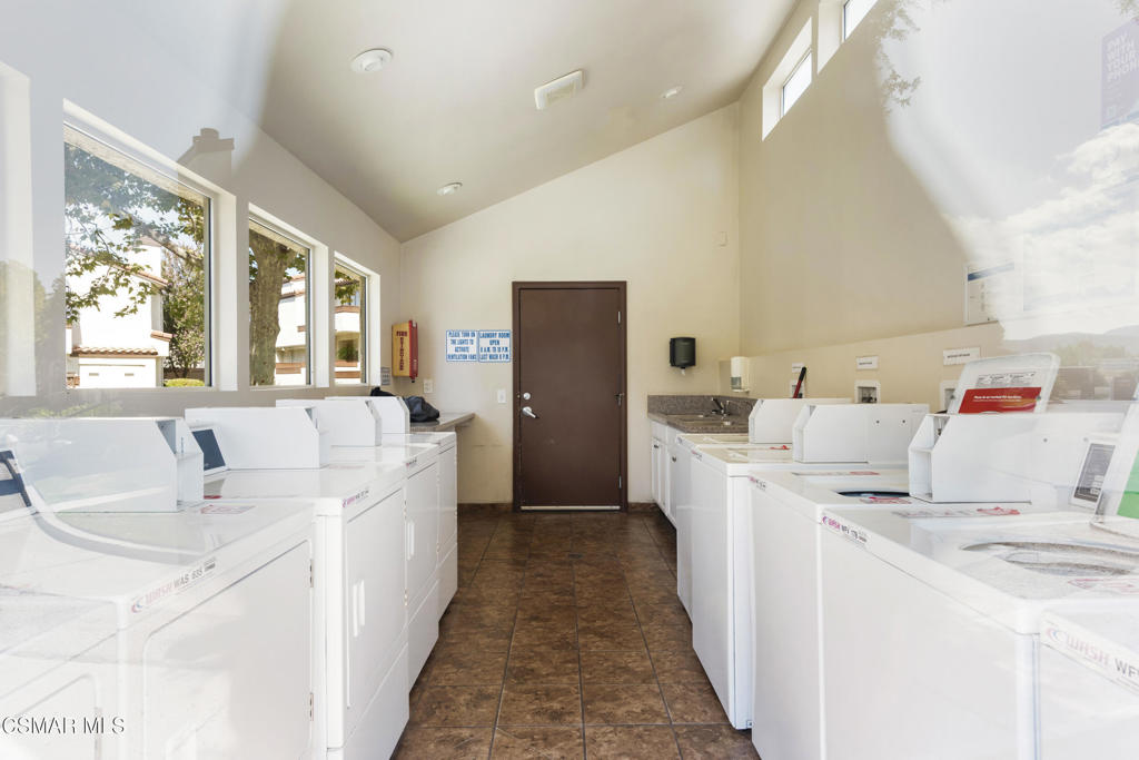 1772 Sinaloa Road, Unit 189 Simi Valley, CA 93065 - Photo 23 of 29