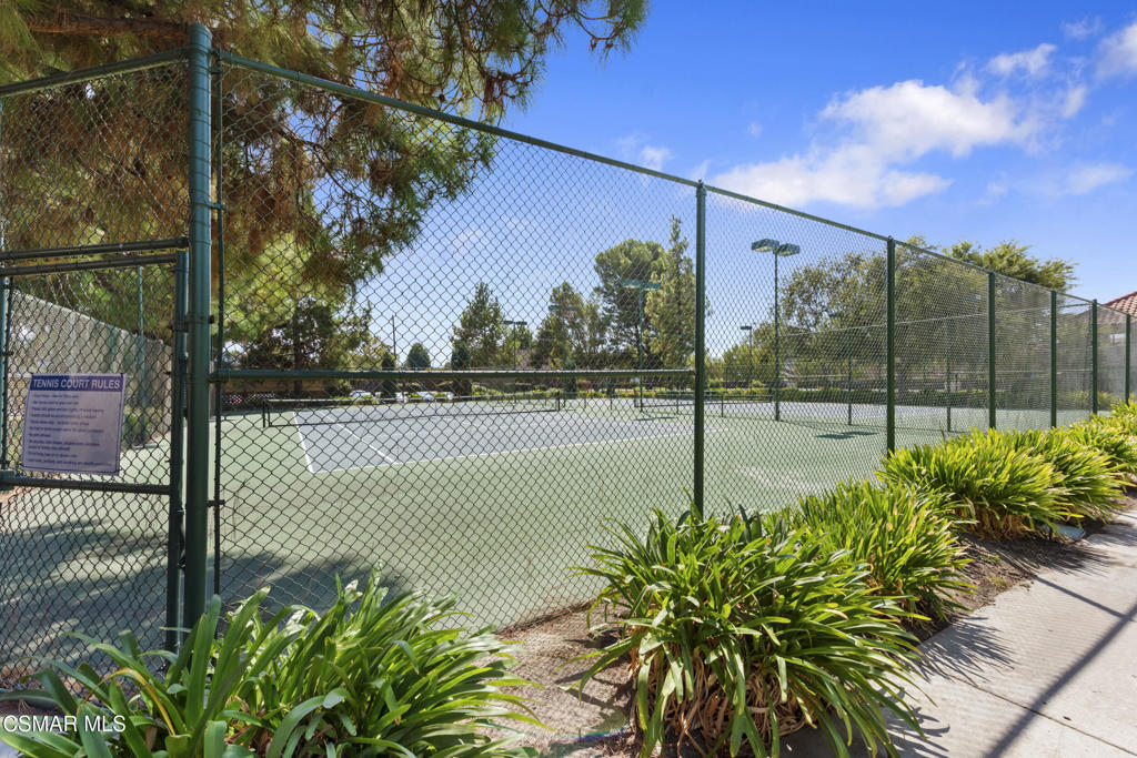 1772 Sinaloa Road, Unit 189 Simi Valley, CA 93065 - Photo 28 of 29 a view of a pathway with a fountain in front of it