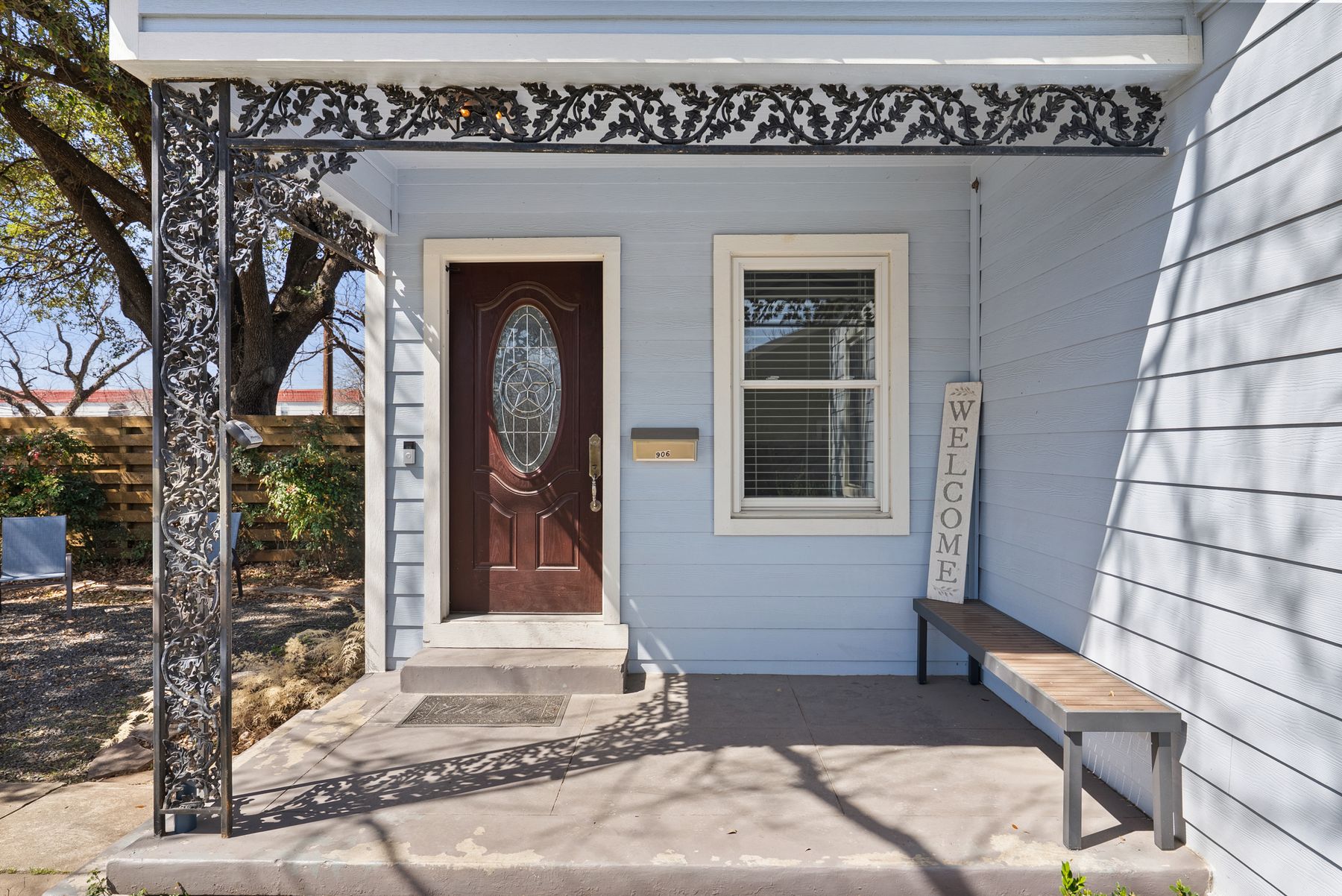 906 East 43rd Street Austin, TX 78751 - Photo 2 of 18