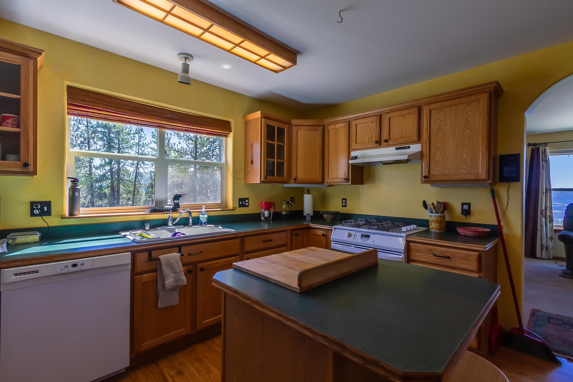3656 Breckenridge Road Rice, WA 99167 - Photo 14 of 50