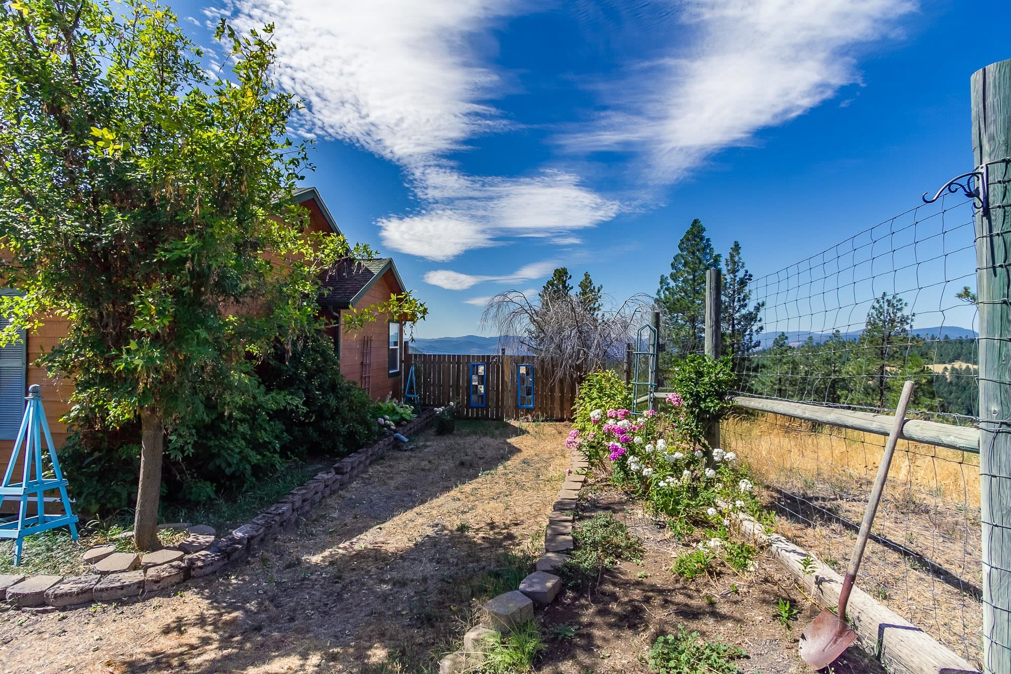3656 Breckenridge Road Rice, WA 99167 - Photo 8 of 50