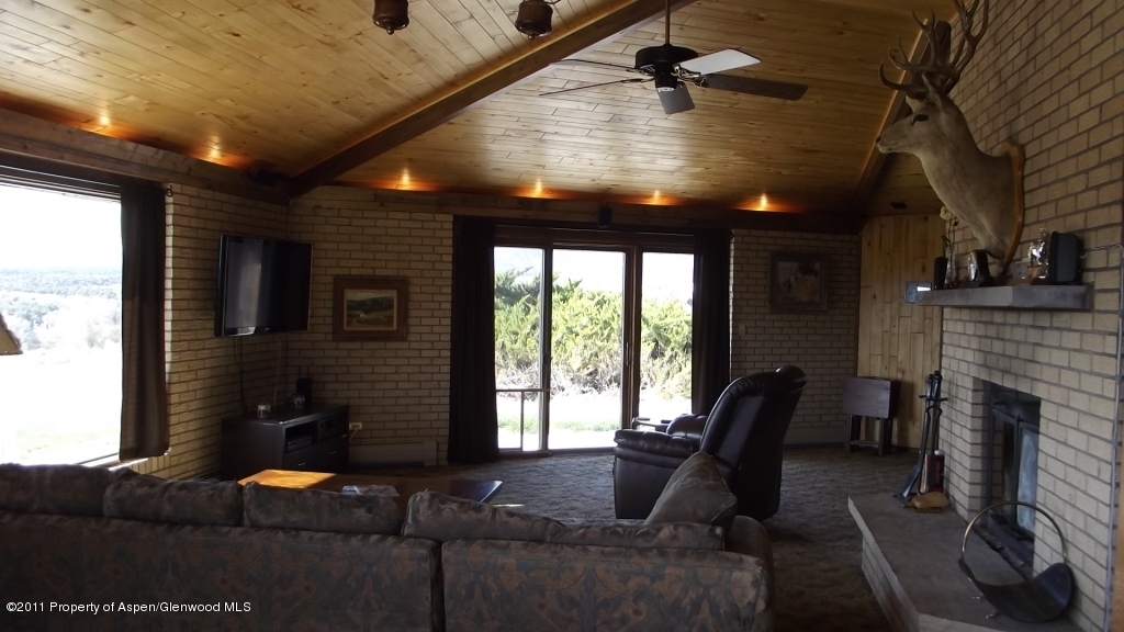 846 Mesa Drive Rifle, CO 81650 - Photo 11 of 16 living room