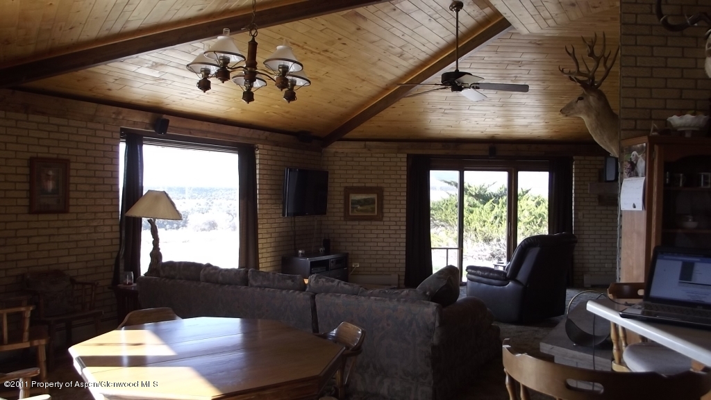 846 Mesa Drive Rifle, CO 81650 - Photo 6 of 16 great room