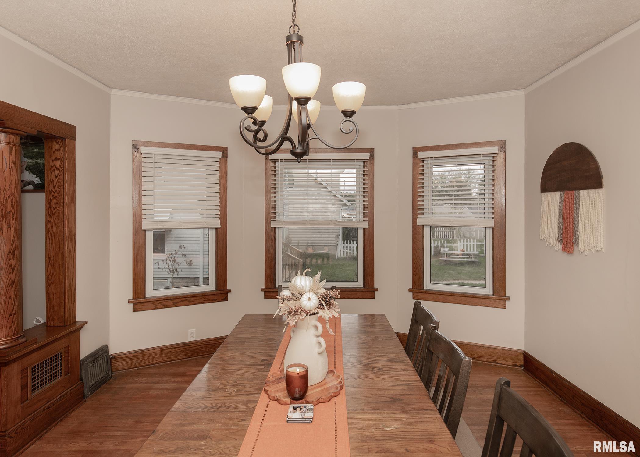 2424 4th Street Moline, IL 61265 - Photo 17 of 36