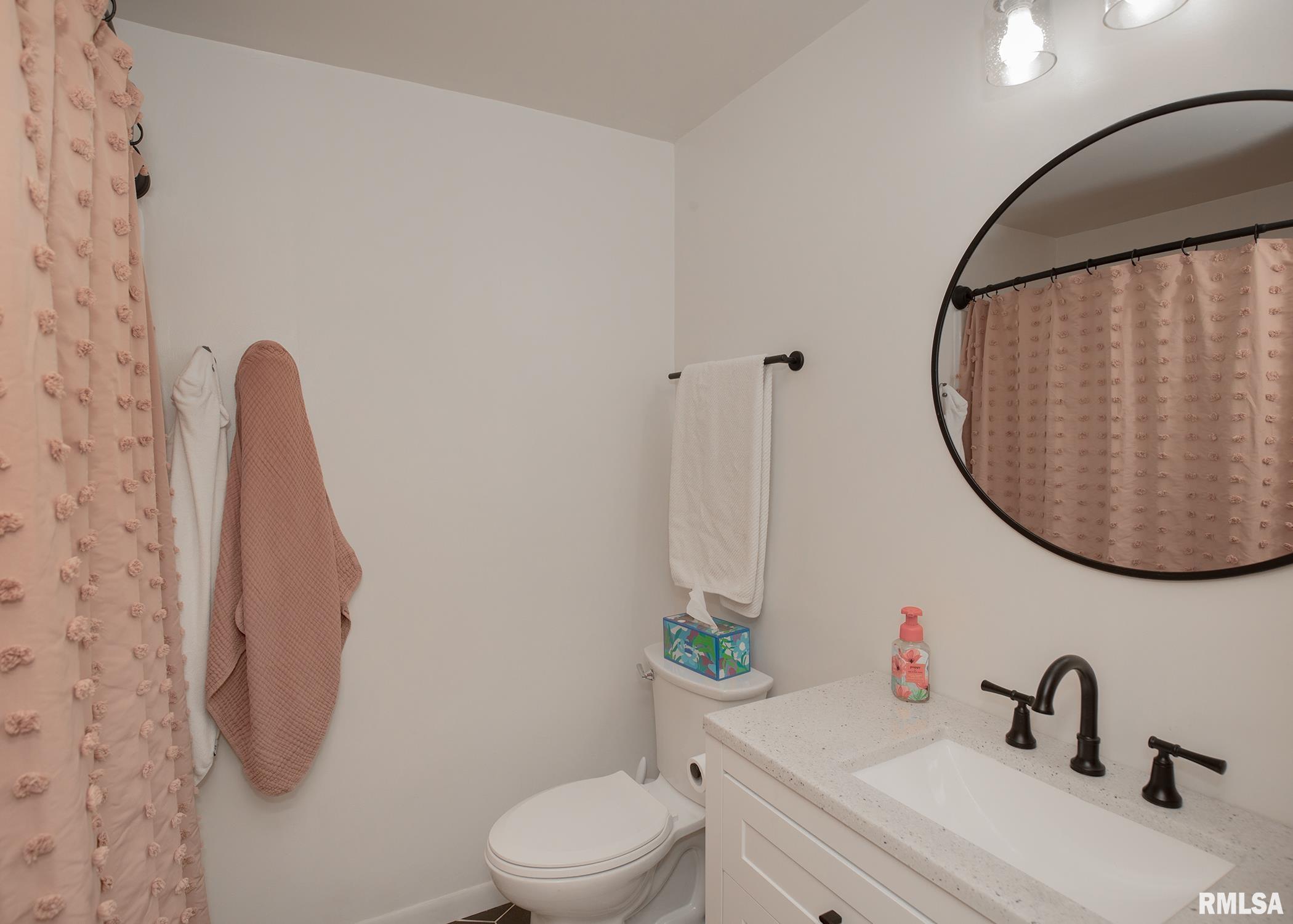 2424 4th Street Moline, IL 61265 - Photo 26 of 36