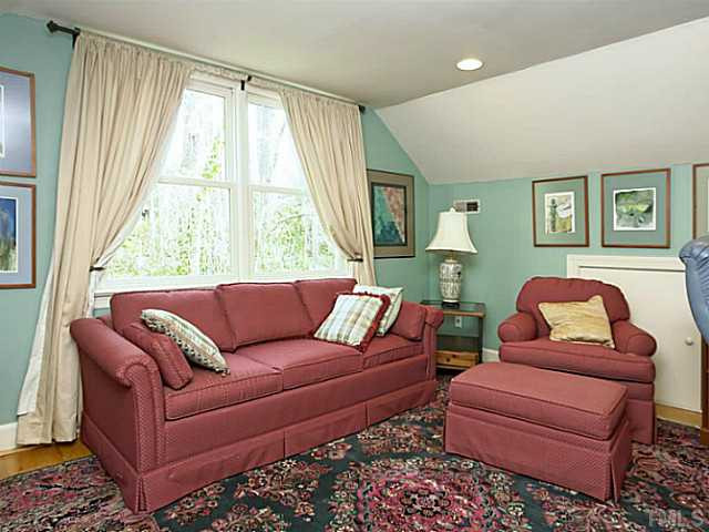 2304 Tyson Street Raleigh, NC 27612 - Photo 17 of 23 Bonus Room