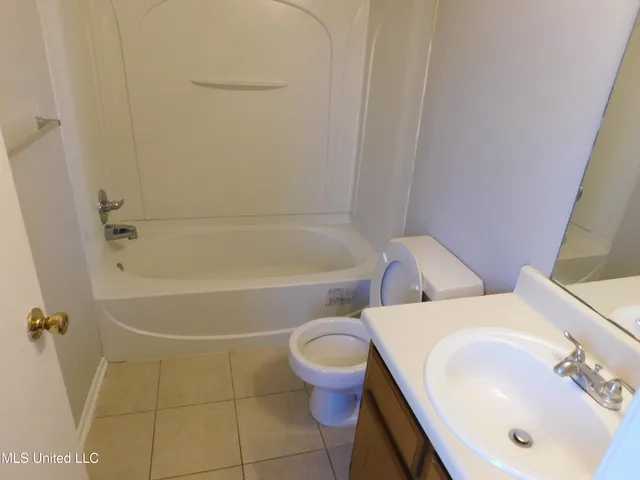 $1,495 | 5820 Briarwood Drive, Horn Lake, MS 38637