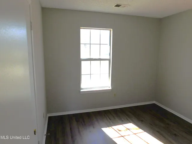 $1,495 | 5820 Briarwood Drive, Horn Lake, MS 38637