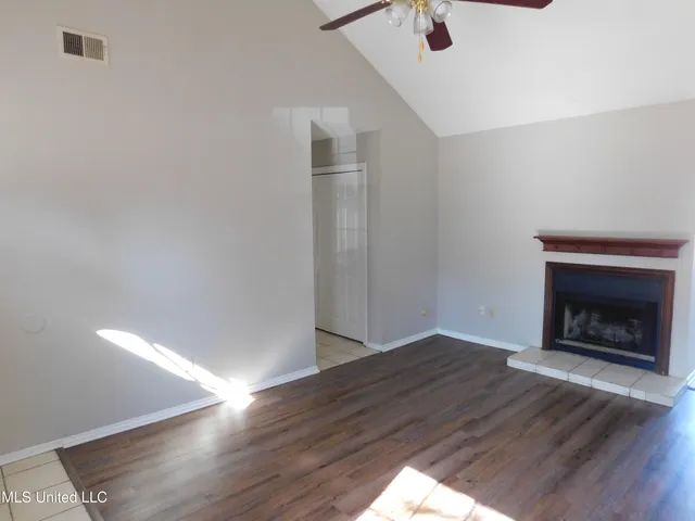 $1,495 | 5820 Briarwood Drive, Horn Lake, MS 38637