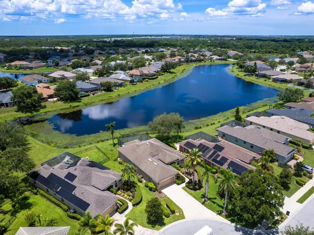 $525,000 | 280 Dahlia Court, Bradenton, FL 34212