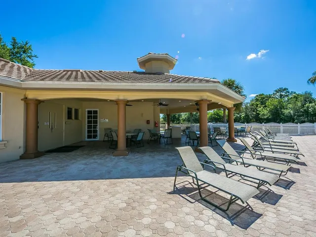 $525,000 | 280 Dahlia Court, Bradenton, FL 34212