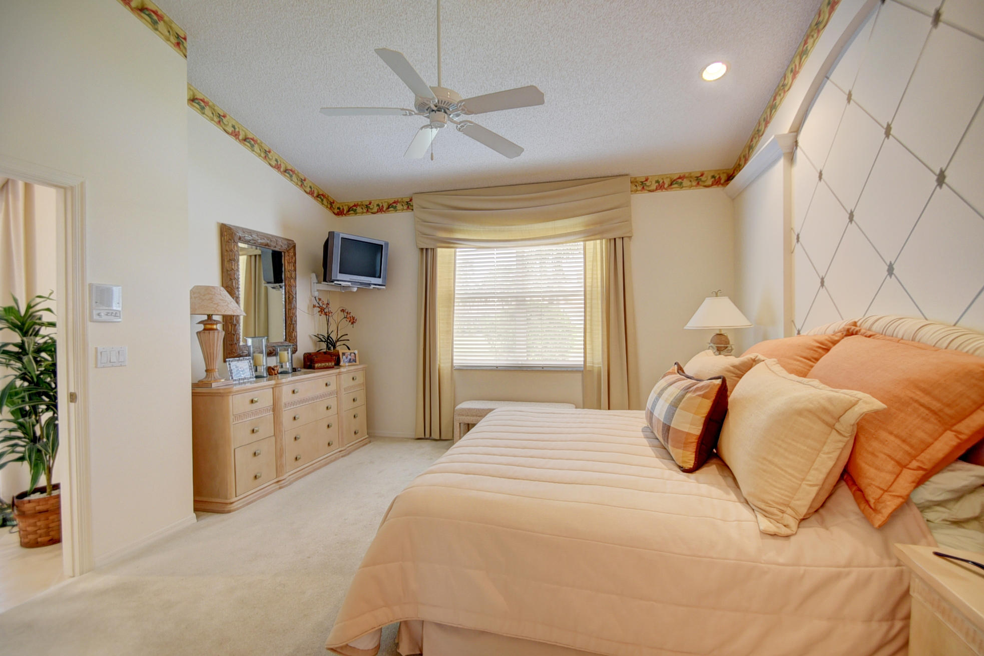 6209 Caladium Road Delray Beach, FL 33484 - Photo 11 of 41 DSC_4315_6_7_8_9