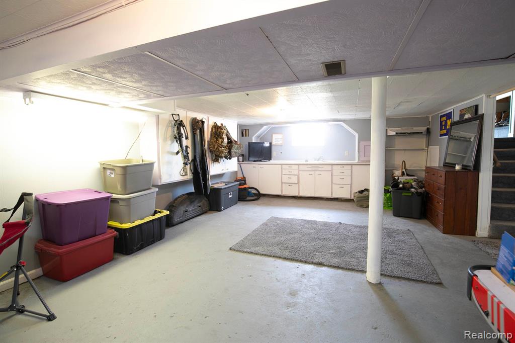 3960 Estey Road Rhodes, MI 48652 - Photo 48 of 71