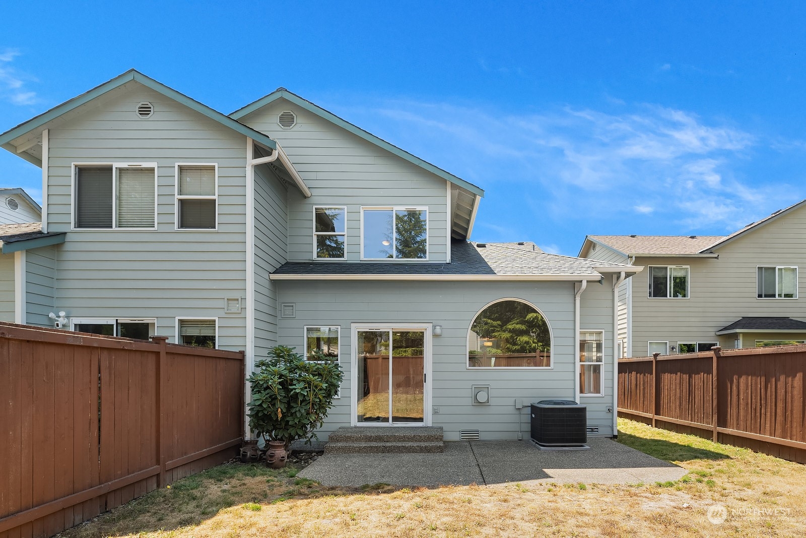 1925 187th Place Southeast Bothell, WA 98012 - Photo 28 of 30 a front view of a house with yard