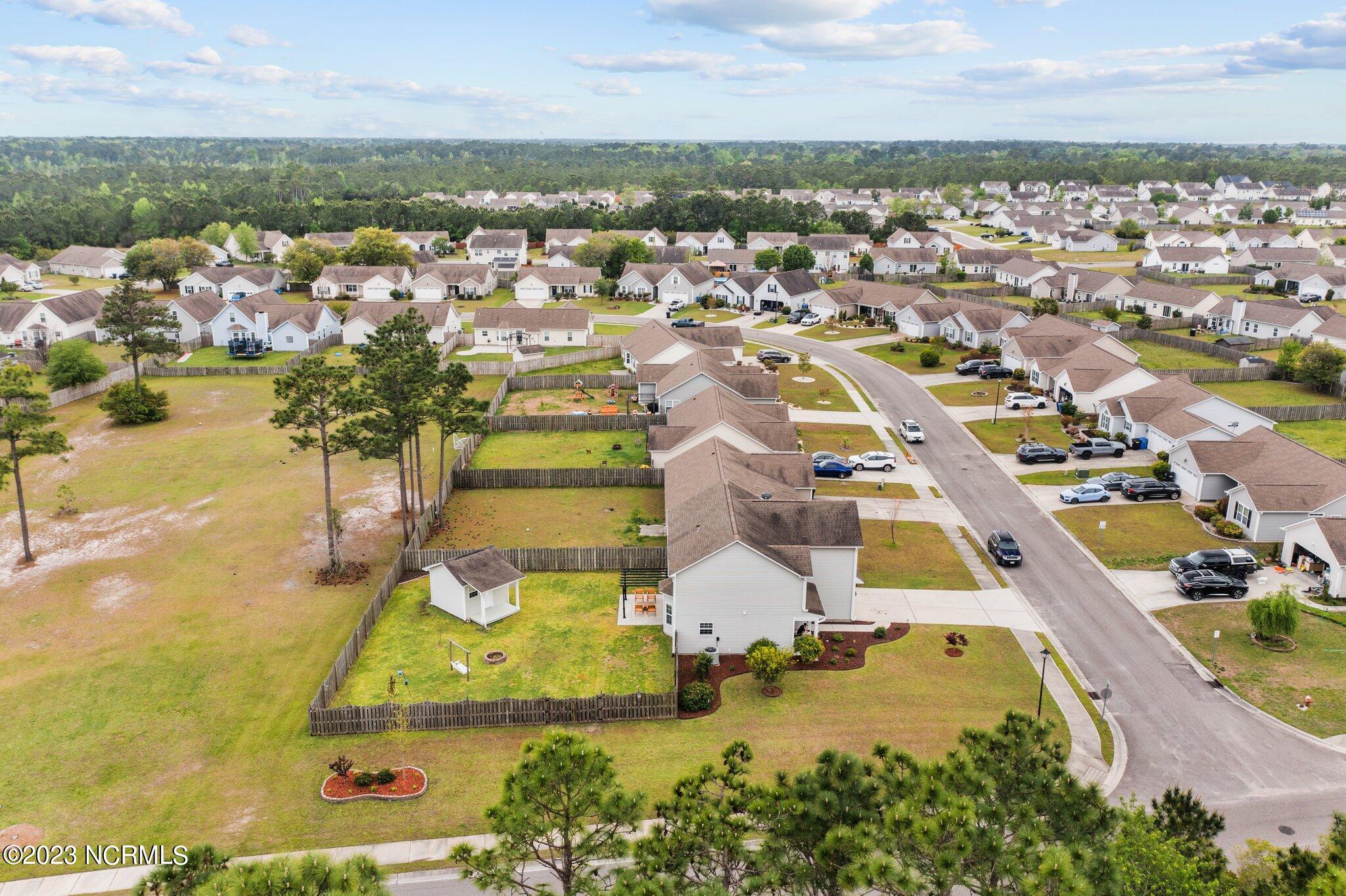 418 Amaryllis Lane Holly Ridge, NC 28445 - Photo 18 of 53 18-web-or-mls-18