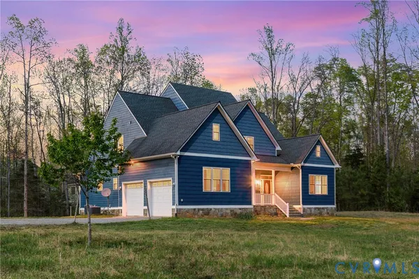 $950,000 | 15430 River Road, Chesterfield, VA 23838