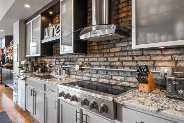 $645,000 | 49 Monroe Center Street Northwest, Unit 5, Grand Rapids, MI 49503