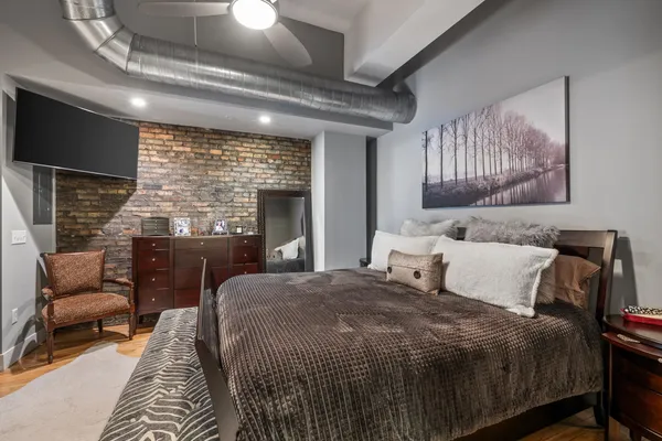$645,000 | 49 Monroe Center Street Northwest, Unit 5, Grand Rapids, MI 49503