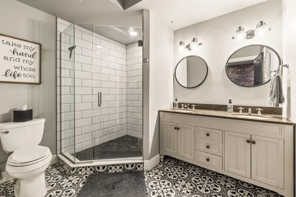 $645,000 | 49 Monroe Center Street Northwest, Unit 5, Grand Rapids, MI 49503