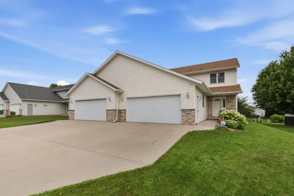 $269,000 | 406 Greenbriar Avenue, Fond du Lac, WI 54935