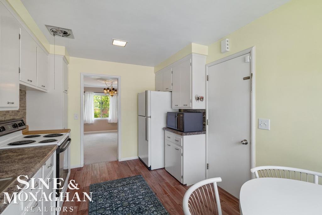 840 Harcourt Road Grosse Pointe, MI 48230 - Photo 14 of 36