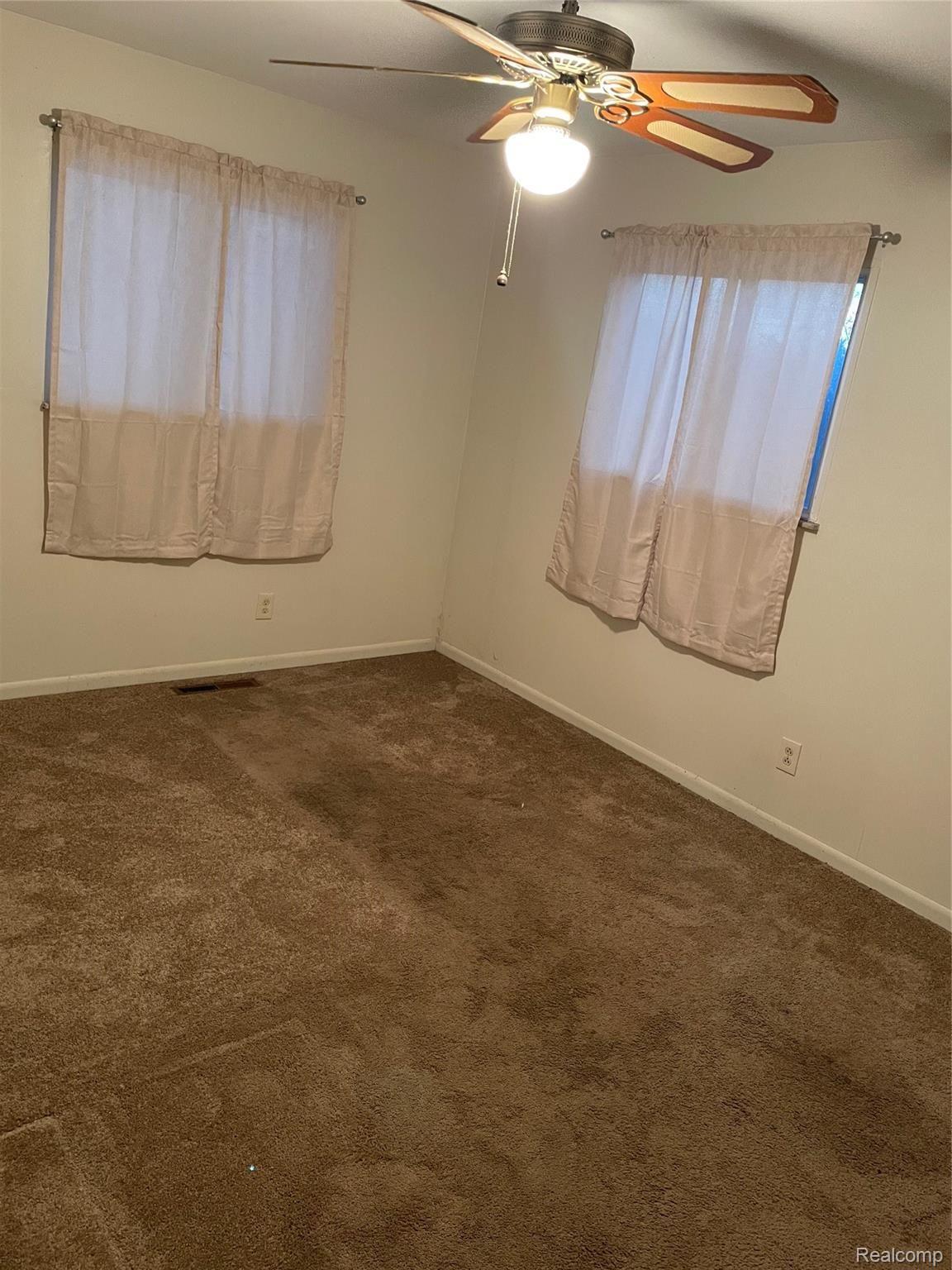 5200 West Ray Road Linden, MI 48451 - Photo 12 of 18 T9fNdPUpQxKiDxkyH5z0Dg.jpg