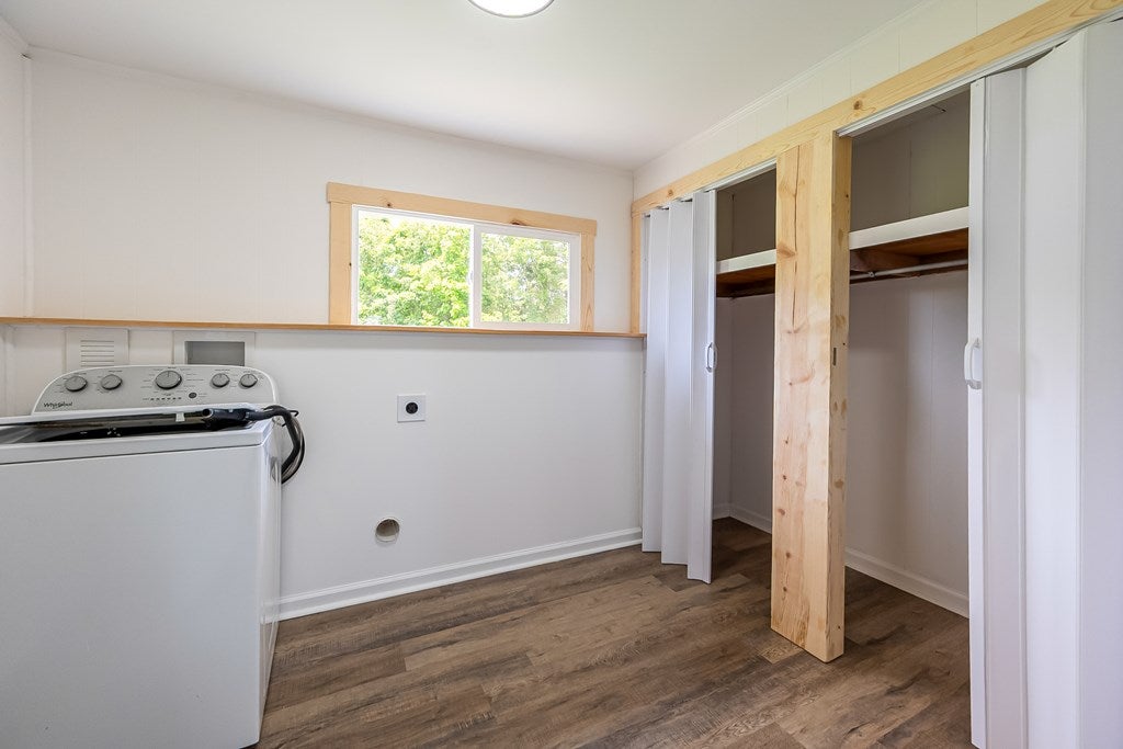 1206 Cardinal Road Galax, VA 24333 - Photo 20 of 56 Gallery Image 20
